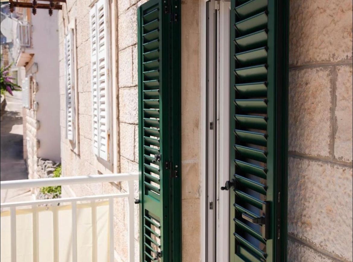 Apartmani Antonia Račišće Buitenkant foto
